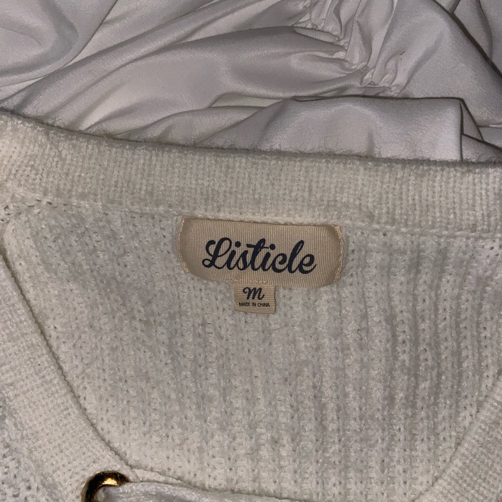 Sweater - Picture 3 of 3